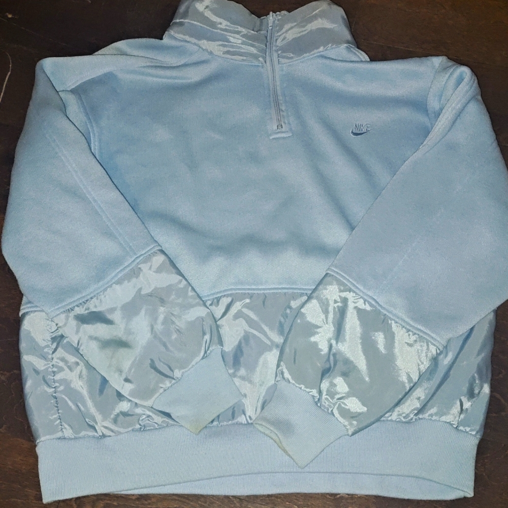 Women's Nike winter top